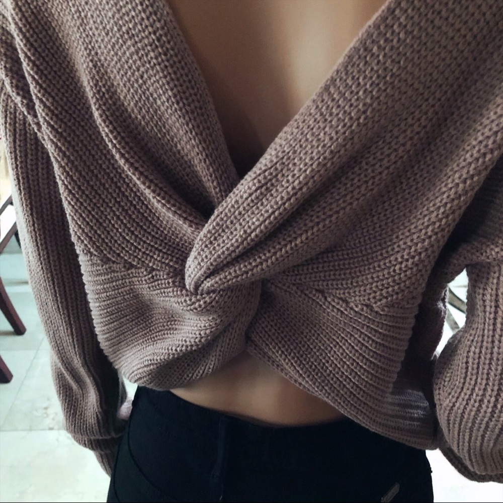 🎁 1 LEFT! Mauve Twist Back Cozy Knit Sweater - Picture 4 of 5